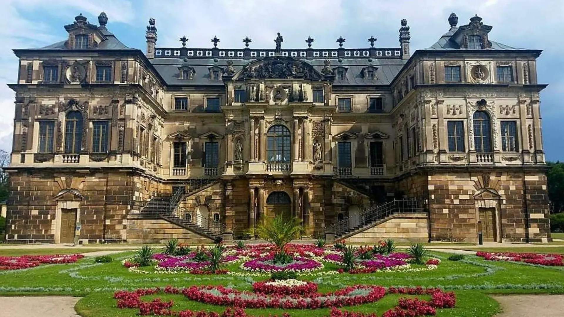 Helles Apartment Mit Balkon Am Grossen Garten Nahe Stadtzentrum Dresde